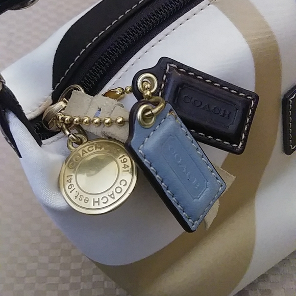 Mini Coach🌼 - Picture 8 of 8